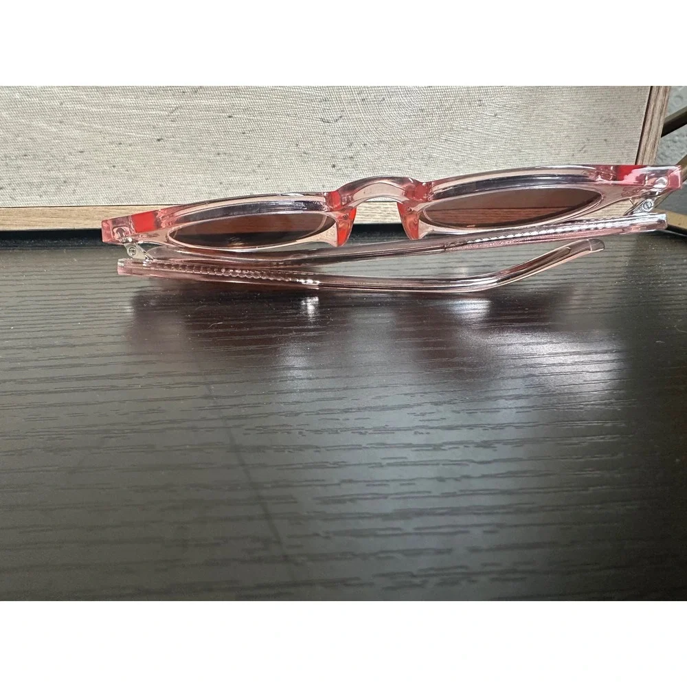 Bonnie Clyde Hill Sunglasses Pink Translucent Round Frame 50 22 145
